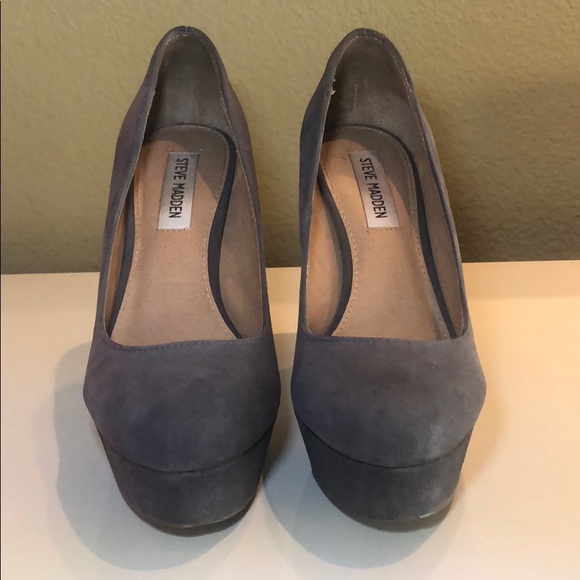 Steve Madden Gray Suede Platform Pump Heels - Picture 1 of 8